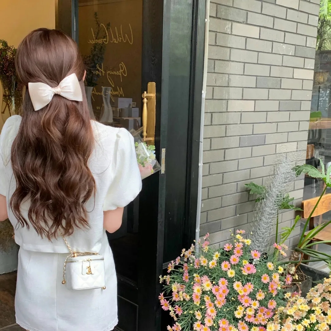 改变攻略对象后冷面少主他开窍了